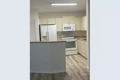 3660 N 56th Ave #601, Hollywood, FL 33021 - Photo 2