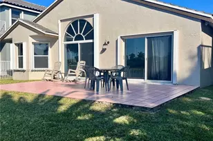 2754 SW 183rd Ave, Miramar, FL 33029 - Photo 24