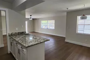 114 S Lakeside Dr, Lake Worth, FL 33460 - Photo 22