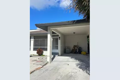 114 S Lakeside Dr #114, Lake Worth, FL 33460 - Photo 4