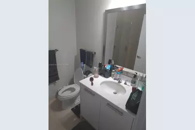 1060 Brickell Ave #1701, Miami, FL 33131 - Photo 22