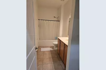 146 SW 7th Ct, Pompano Beach, FL 33060 - Photo 16