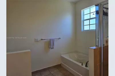 146 SW 7th Ct, Pompano Beach, FL 33060 - Photo 24