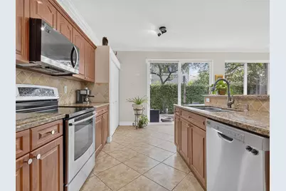 18843 SW 26th St, Miramar, FL 33029 - Photo 18