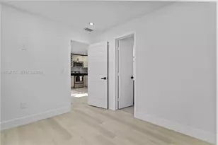 171 W 13th St, Hialeah, FL 33010 - Photo 18