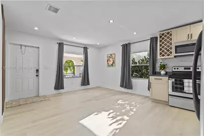 171 W 13th St #171, Hialeah, FL 33010 - Photo 8