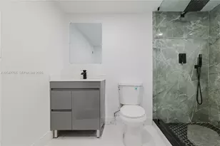 2621 SW 12th Terrace, Fort Lauderdale, FL 33315 - Photo 10
