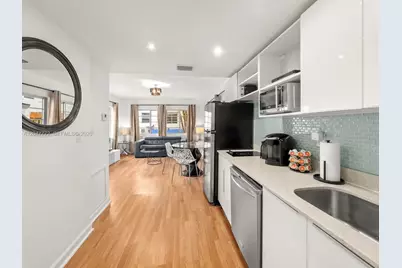 1032 Michigan Ave #C, Miami Beach, FL 33139 - Photo 6