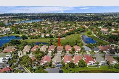 1530 W Lacosta Dr W, Pembroke Pines, FL 33027 - Photo 36