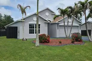 2037 SW Aquarius Ln, Port Saint Lucie, FL 34984 - Photo 2