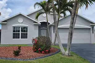 2037 SW Aquarius Ln, Port Saint Lucie, FL 34984 - Photo 1