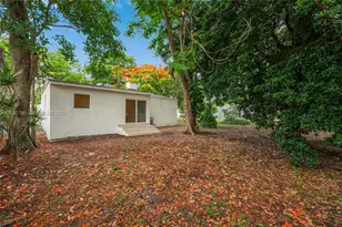 1070 NW 44th St, Miami, FL 33127 - Photo 44