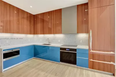 2655 S Bayshore Dr #403, Miami, FL 33133 - Photo 4