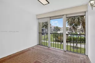 220 Lakeview Dr, Weston, FL 33326 - Photo 30
