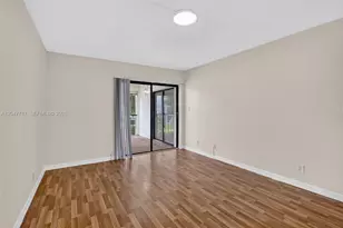 220 Lakeview Dr, Weston, FL 33326 - Photo 22