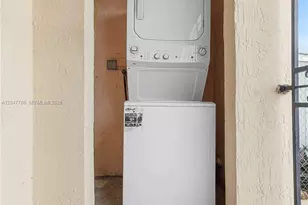 5580 W 26th Ct, Hialeah, FL 33016 - Photo 26