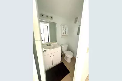 31 Windsor B #31, West Palm Beach, FL 33417 - Photo 12