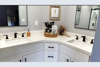 10171 SW 137th Ct, Miami, FL 33186 - Photo 22