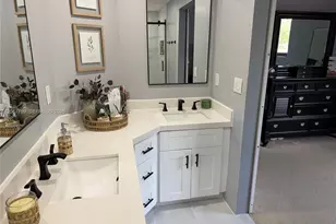 10171 SW 137th Ct, Miami, FL 33186 - Photo 18