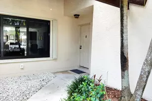 10171 SW 137th Ct, Miami, FL 33186 - Photo 2