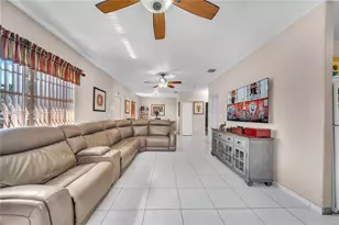 7565 N Augusta Dr, Hialeah, FL 33015 - Photo 2