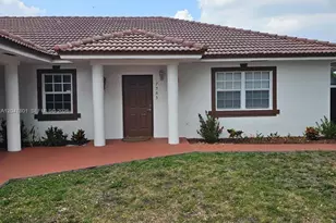 7565 N Augusta Dr, Hialeah, FL 33015 - Photo 1