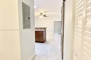 3208 SE 7th St, Homestead, FL 33033 - Photo 8