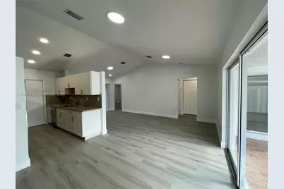 18254 SW 143rd Pl #0, Miami, FL 33177 - Photo 4