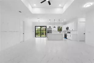 12086 Chamberlain Blvd, Port Charlotte, FL 33953 - Photo 12