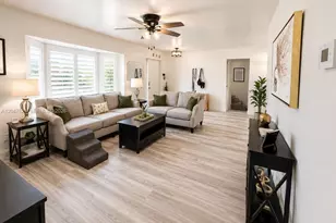 2205 Jo Haywood Dr, Fort Pierce, FL 34946 - Photo 2