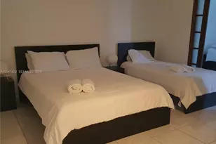 5401 Collins Ave, Miami Beach, FL 33140 - Photo 8