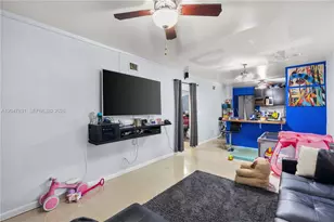 2901 NW 9th Ct, Fort Lauderdale, FL 33311 - Photo 6