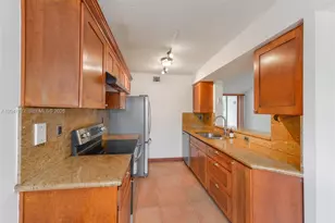 4990 NW 97th Pl, Doral, FL 33178 - Photo 12