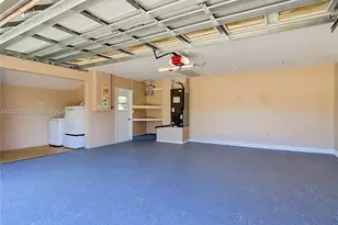 8209 Chaucer Dr, Spring Hill, FL 34607 - Photo 40