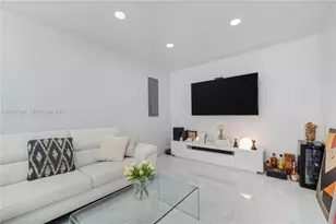 8668 NW 2nd Terrace, Miami, FL 33126 - Photo 8