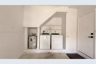 3880 Fern Forest Rd, Cooper City, FL 33026 - Photo 32
