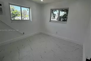 1945 NW 29th St, Miami, FL 33142 - Photo 6