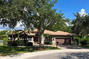 3960 Osprey Ct, Weston, FL 33331 - Photo 2