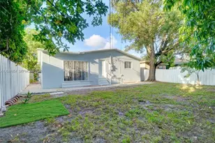 1141 NW 75th St, Miami, FL 33150 - Photo 2