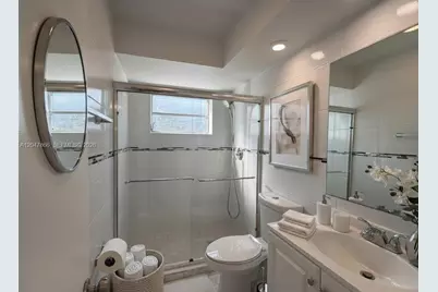 2861 NW 47th Ter #201A, Lauderdale Lakes, FL 33313 - Photo 8