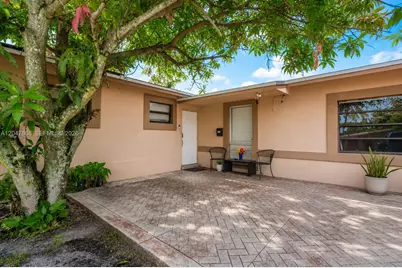4230 NW 23rd Ct, Lauderhill, FL 33313 - Photo 18