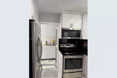 7525 Roosevelt St, Hollywood, FL 33024 - Photo 10