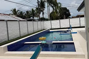 7525 Roosevelt St, Hollywood, FL 33024 - Photo 32