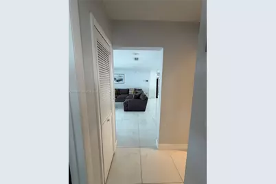 7525 Roosevelt St, Hollywood, FL 33024 - Photo 12