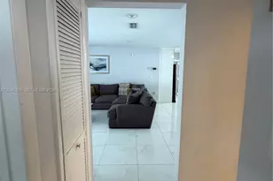 7525 Roosevelt St, Hollywood, FL 33024 - Photo 12