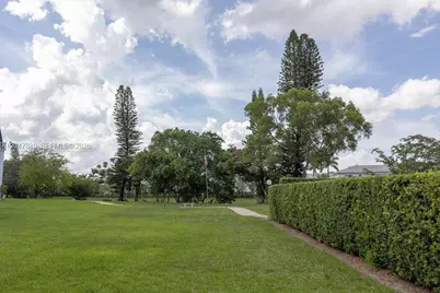 3575 Broken Woods Dr #303, Coral Springs, FL 33065 - Photo 30