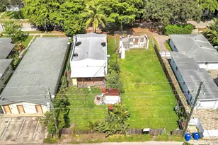 1932 Dewey St, Hollywood, FL 33020 - Photo 2