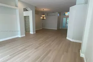 628 SW 168th Terrace, Pembroke Pines, FL 33027 - Photo 8