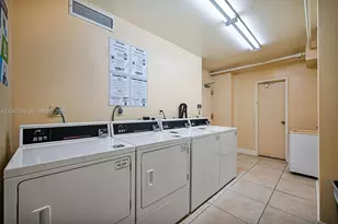 5700 Collins Ave, Miami Beach, FL 33140 - Photo 32