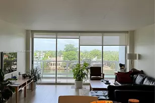 5700 Collins Ave, Miami Beach, FL 33140 - Photo 12
